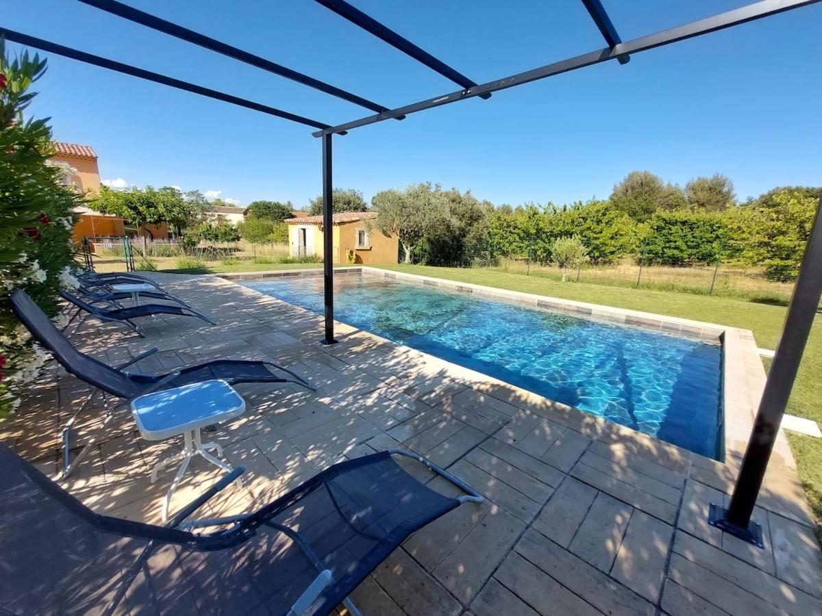 En Provence, Luberon, Villa Avec Piscine A Maubec Dış mekan fotoğraf